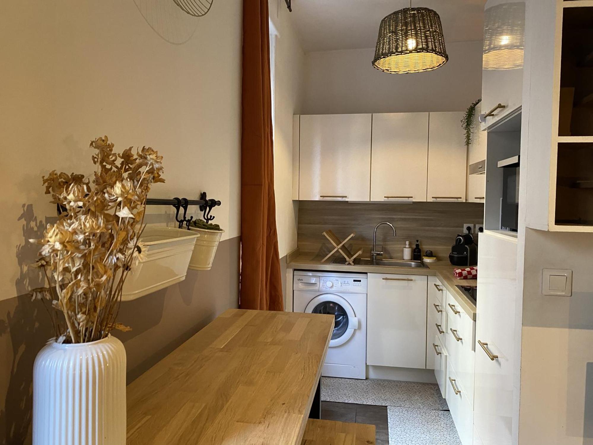 Le Creuset Lyonnais, Bnbconciergerie * Lyon