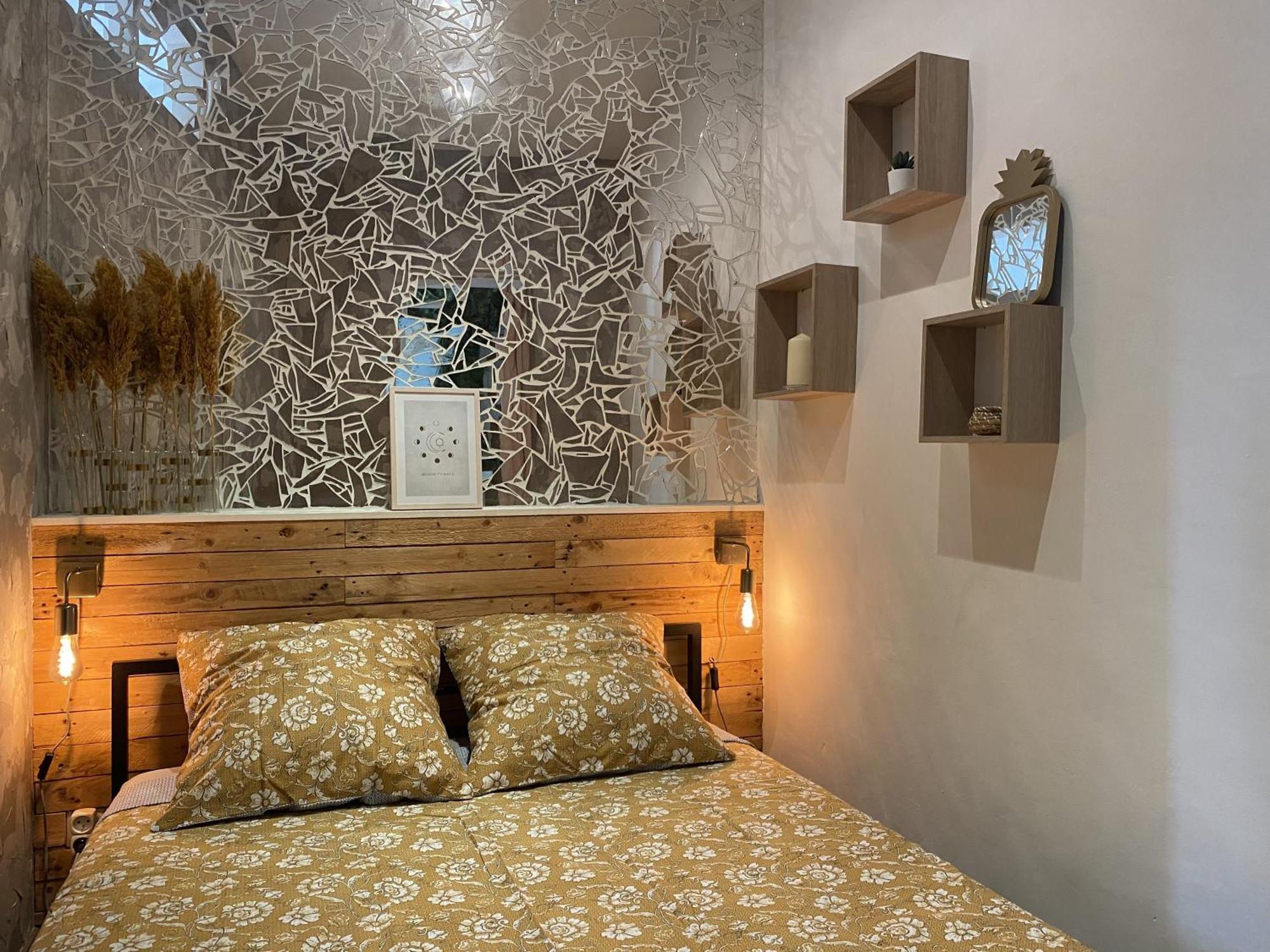 Le Creuset Lyonnais, Bnbconciergerie Apartment *
